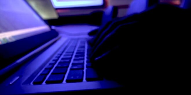 אישום: הפיצו מאגרי מידע המכילים פרטים על מעל 9.5 מיליון אזרחים