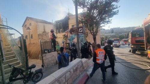 שריפה במבנה מגורים רחוב ברעם ירושלים