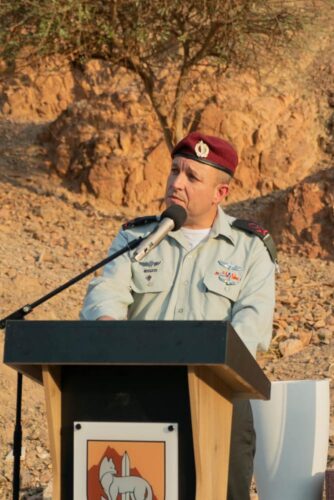 טקס חילופי מפקדי עוצבת אדום