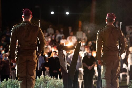 הטקס השנתי לזכר 1,579 חללי חטיבת הצנחנים