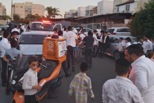 רוכב אופניים בן 15 נפצע בינוני מפגיעת אופנוע ברחוב אור לציון בנתיבות