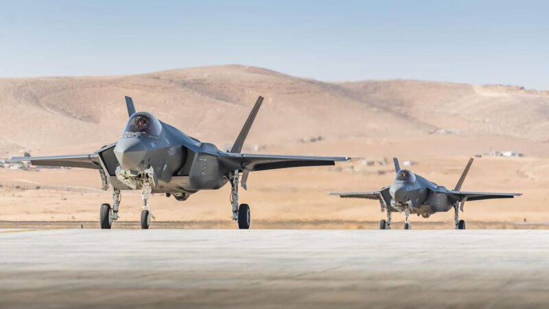 היום נחתו שלושה מטוסי ״אדיר״ (F35I) נוספים בבסיס חיל האוויר ...