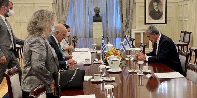 יו"ר הכנסת נפגש עם שר החוץ היווני בכנס יושבי ראש הפרלמנטים באירופה