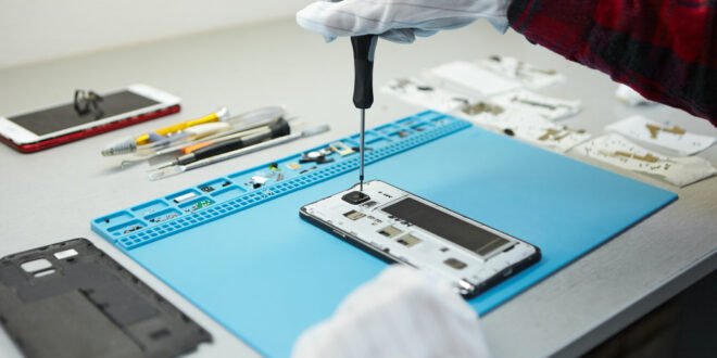 קורס טכנאי סלולר – העולם התקדם וכך גם הזדמנויות העבודה