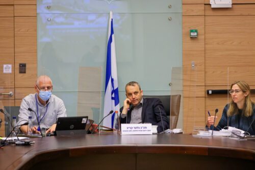 הוארך תוקף ההכרזה הקובעת חובת בידוד במלוניות