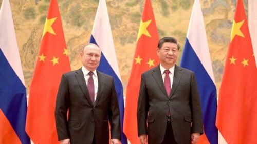 رئيس جمهورية الصين الشعبية شي جين بينغ والرئيس الروسي فلاديمير بوتين