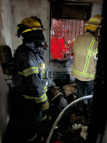 עשרות חולצו משריפה בבית שמש: "עמדו הורים וילדים שזעקו לעזרה"