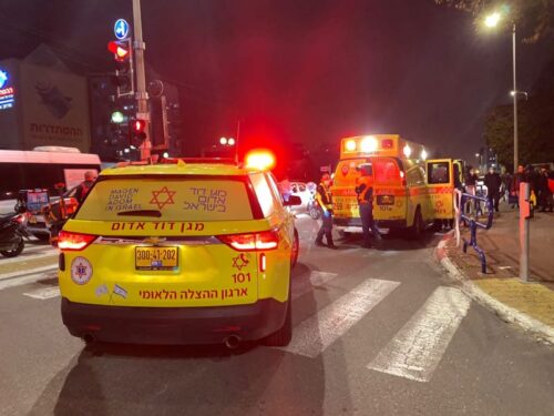 הולך רגל בן 70 נפצע בינוני מפגיעת רכב באשדוד