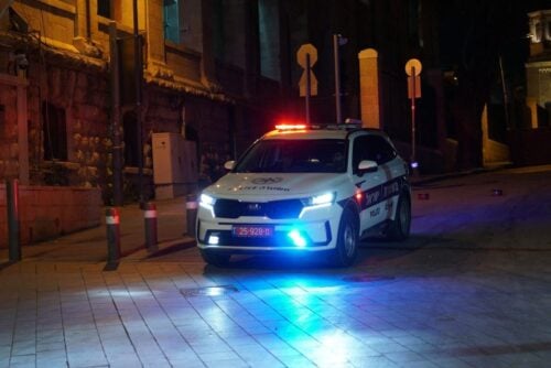 פעילות המשטרה בפורים: השוטרים עצרו מסיבת טבע ממנה פונתה בת 15 לביה"ח