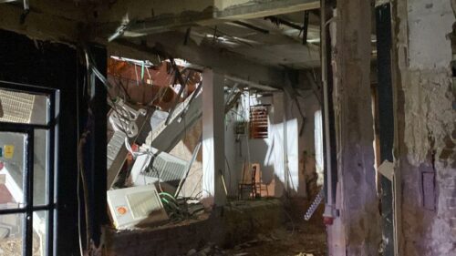 תל אביב: שני מבנים פונו מתושביהם לאחר שאחד מהם קרס