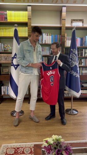 נשיא המדינה לכוכב ה-NBA הישראלי: "אתה גאווה גדולה" דני אבדיה יצחק הרצוג