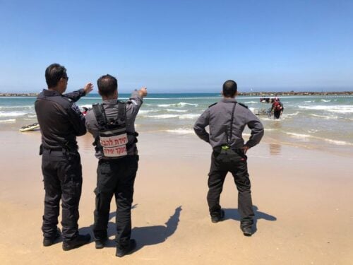 בתום יומיים של חיפושים: חולצה גופת הנעדר כ-200 מטרים מקו החוף בתל אביב