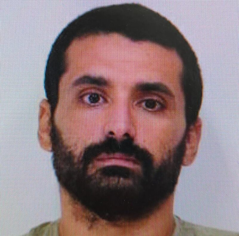 The court allowed the publication of the name and photo of the suspect