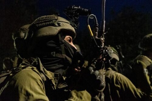 Soldiers - operational activity - illustration