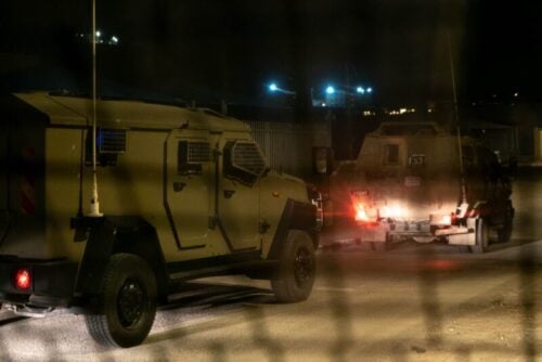 פעילות מבצעית - לילה - רכב צבאי
