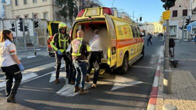 תאונת דרכים - אמבולנס - תל אביב - חובשים