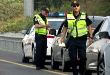 ניידת משטרה - משטרת תנועה - אכיפה
